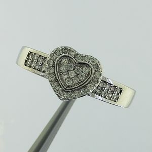 Stunning Ladies 925 Silver C-Z Heart Promise Ring